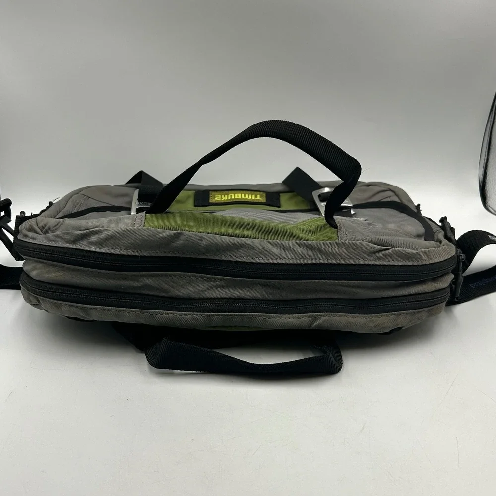 Timbuk2 Messenger Bag Grey Green Small Laptop Briefcase 15 x 11.5 x 2.5 in